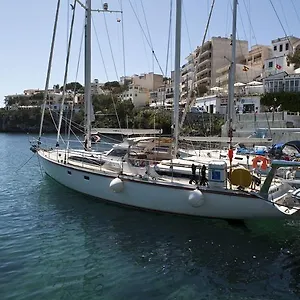 https://llevant-cala-figuera-mallorca.balearic-islands.net